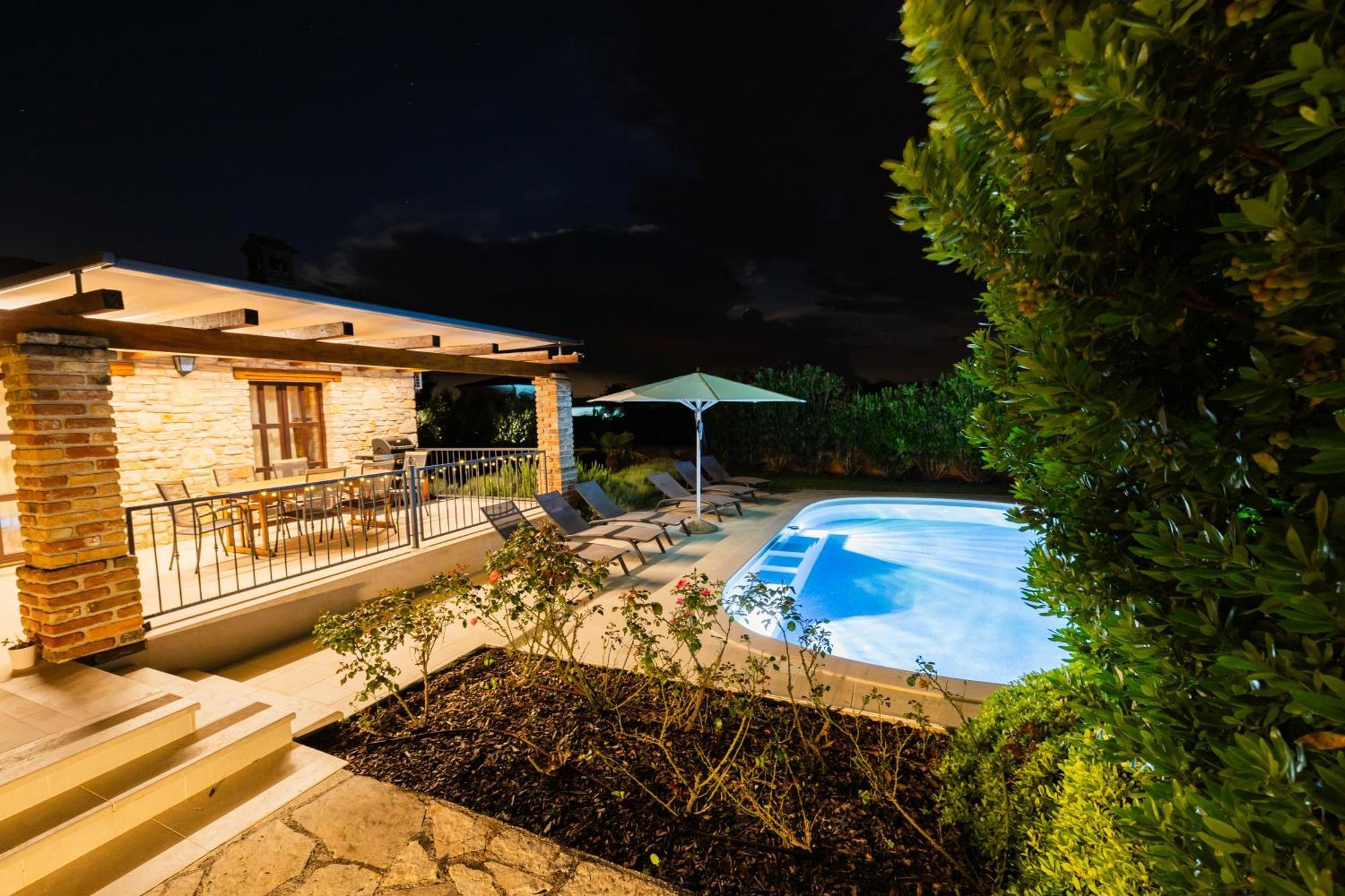 Villa Jurinea In Istrien Mit Pool Barat  Exteriör bild